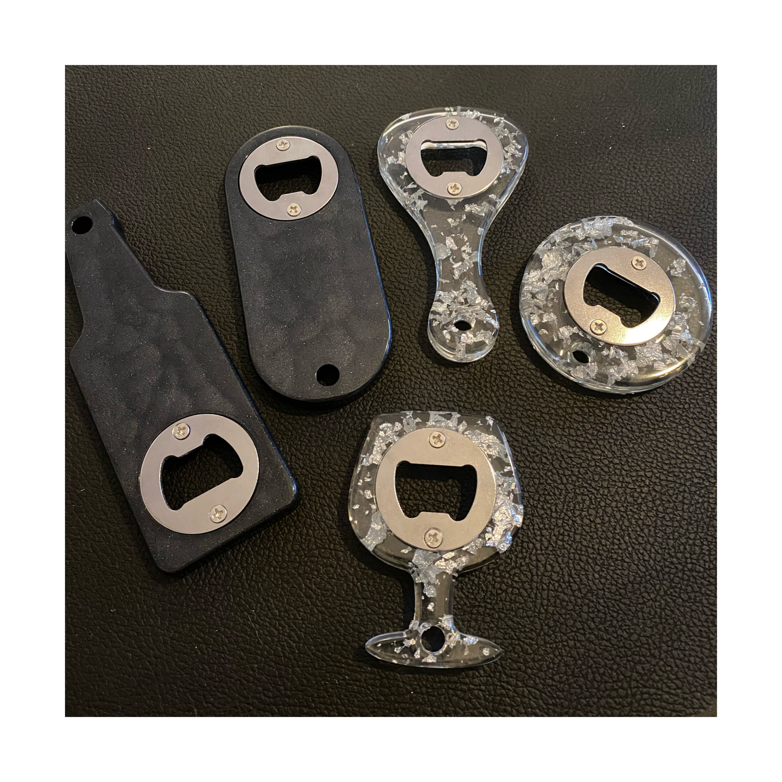 Flaschenöffner schwarz und transparent Blattsilber